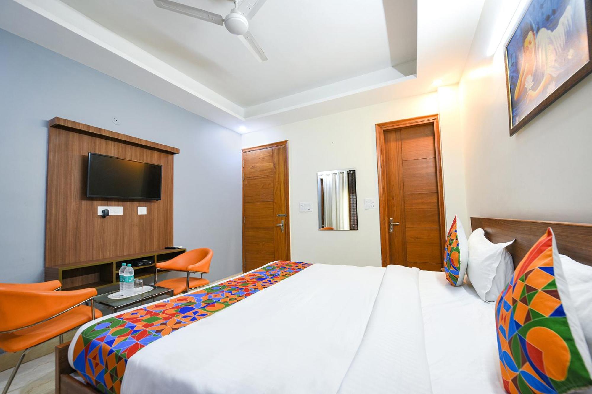 Fabhotel Indian I Гургаон Екстериор снимка