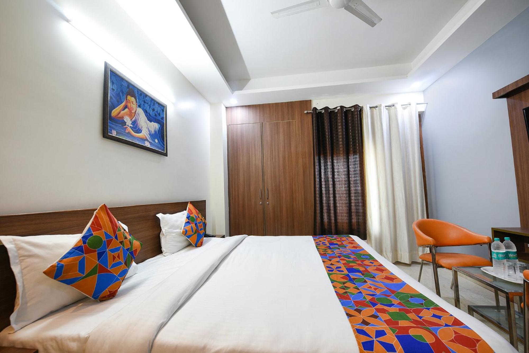 Fabhotel Indian I Гургаон Екстериор снимка