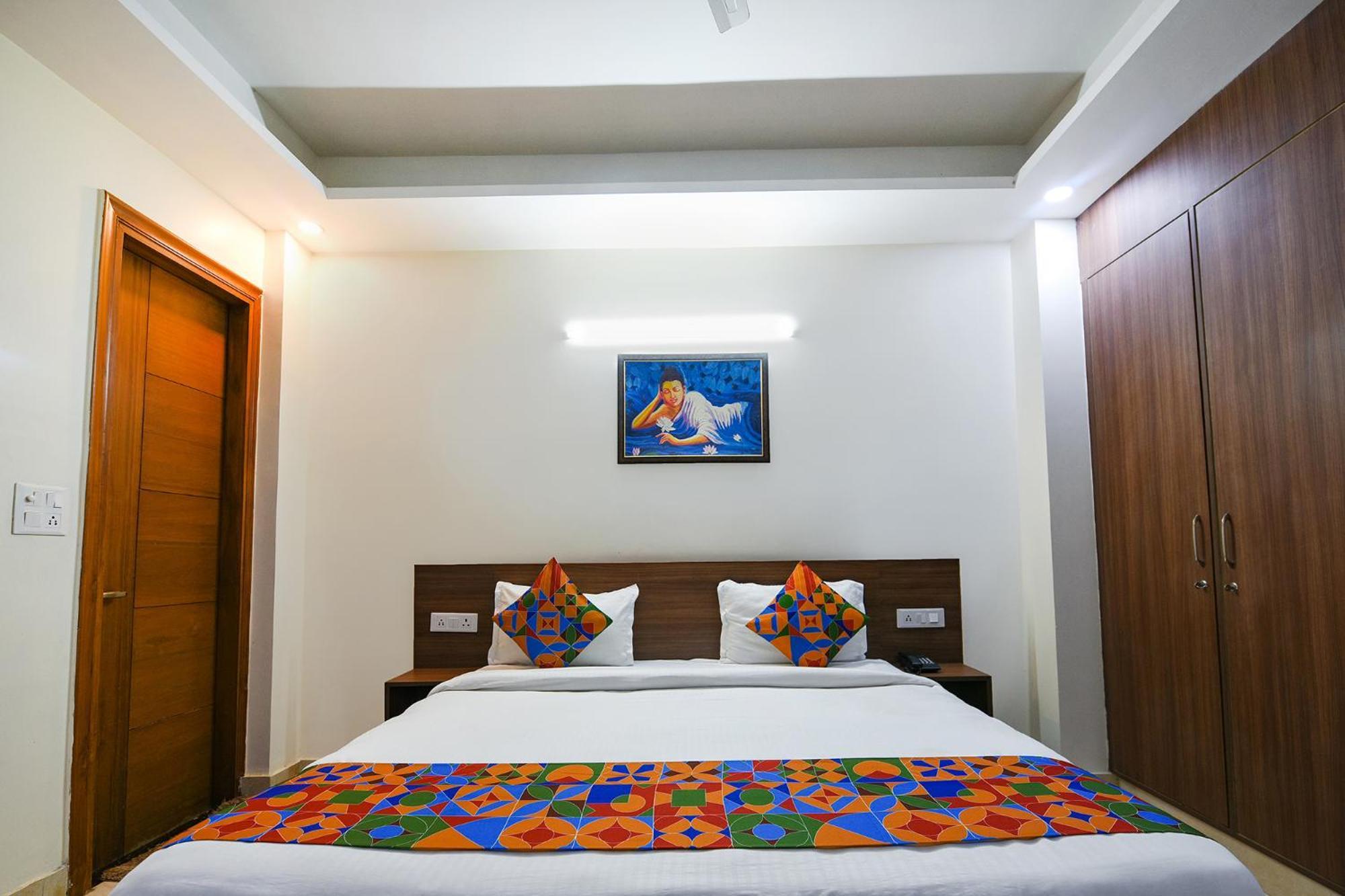 Fabhotel Indian I Гургаон Екстериор снимка